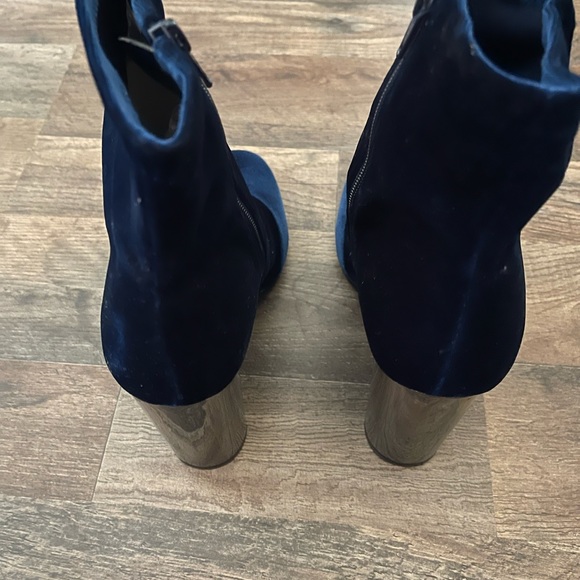 ALDO Blue Cassiedie Metallic Velvet Ankle Boots - Picture 5 of 6